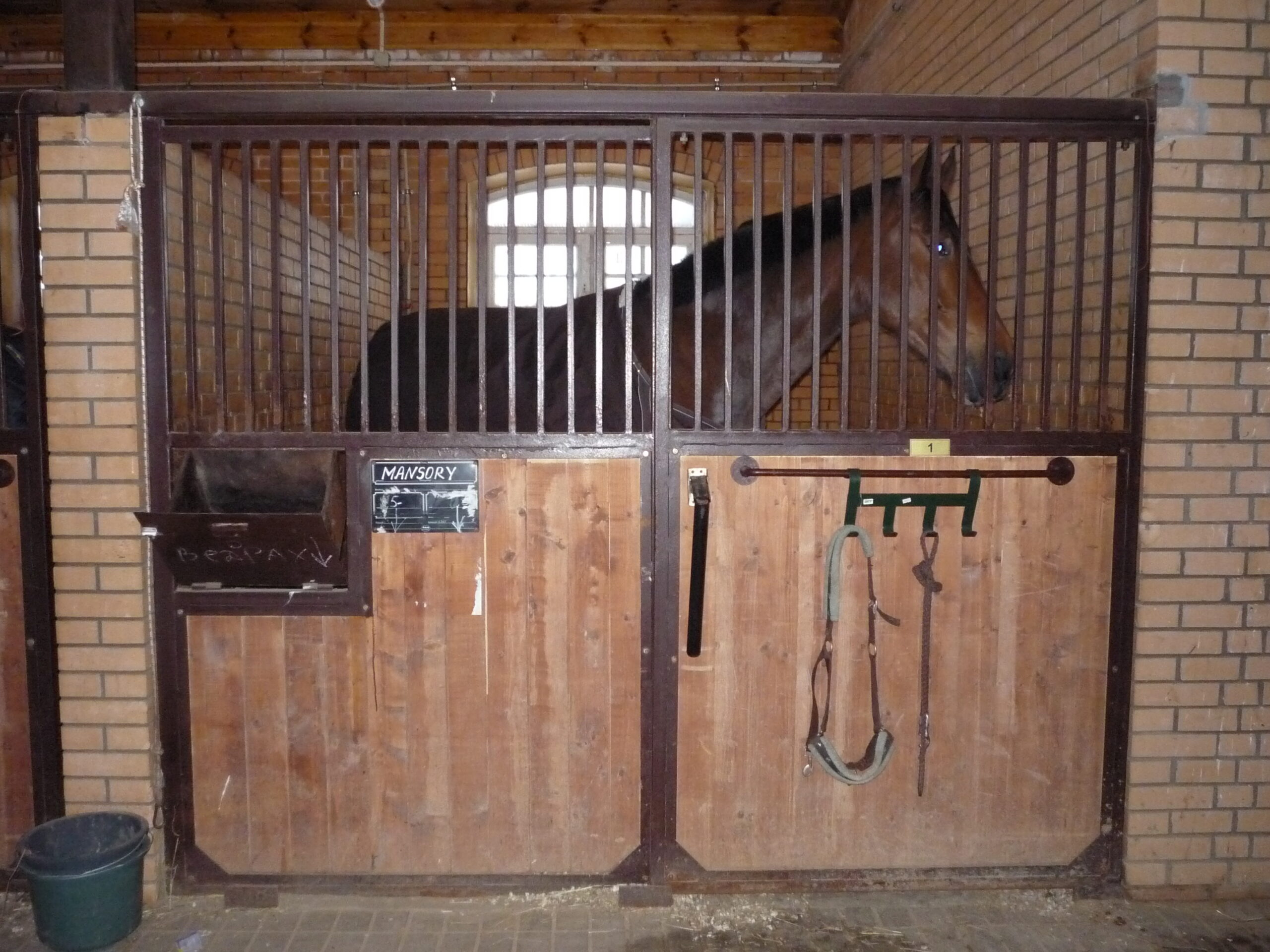 HORSE STALLS AND PARTITIONS